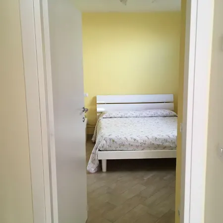 Sirolo Apartment *