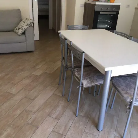 Sirolo Apartment
